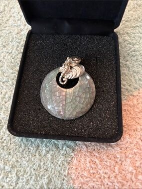 Seahorse Mother-of-Pearl Pendant Necklace - Iridescent Greenish Blue